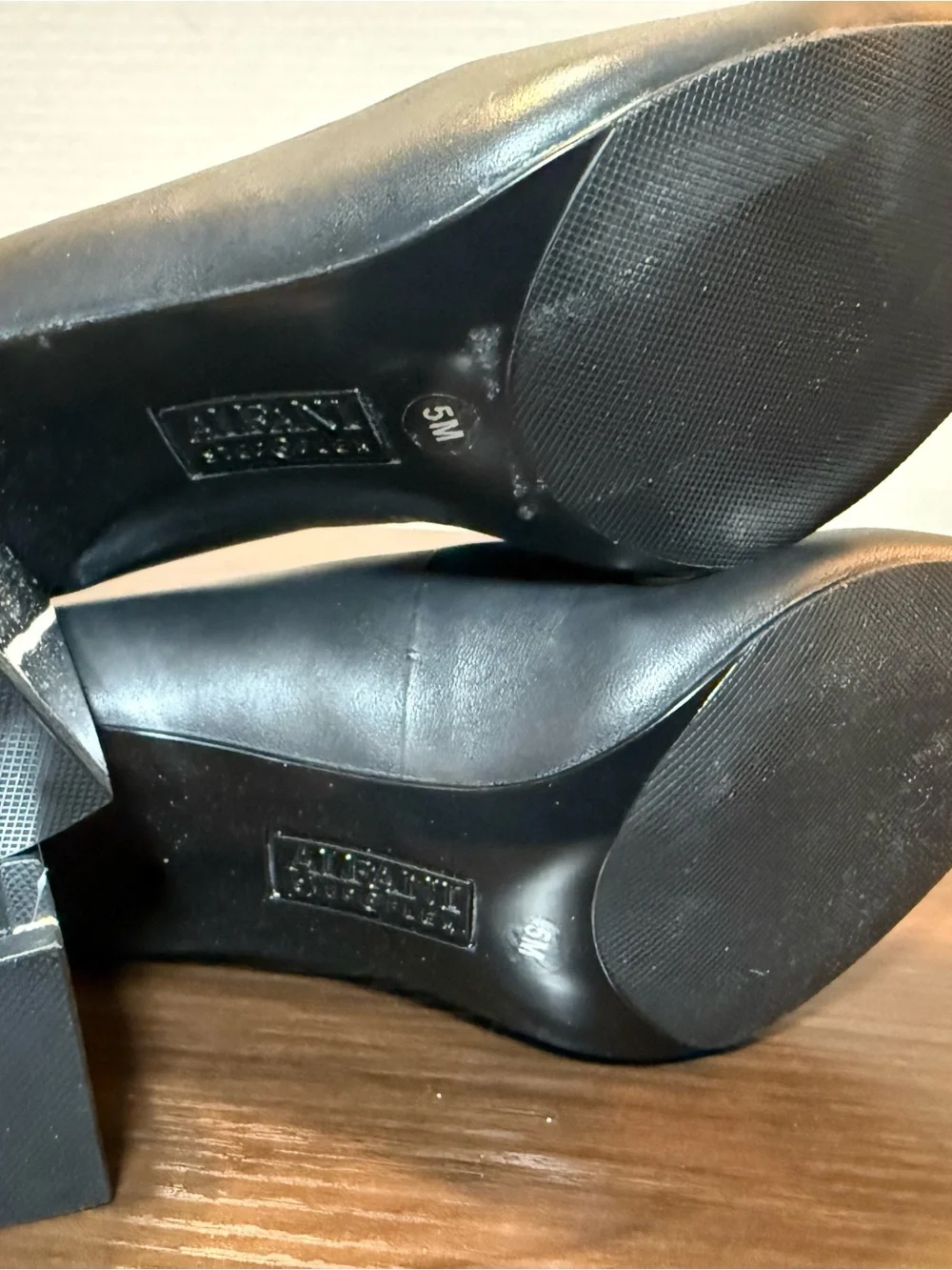Alfani sleek pointed